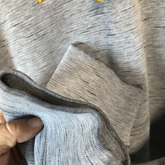 Wyoming Cowboys XL hoodie Champion brand - Picture 7 of 12